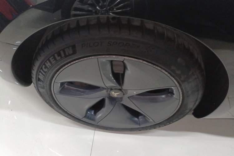 Used Tesla Model 3 2020 Standard Range Rear-Wheel Drive Upgraded Version
