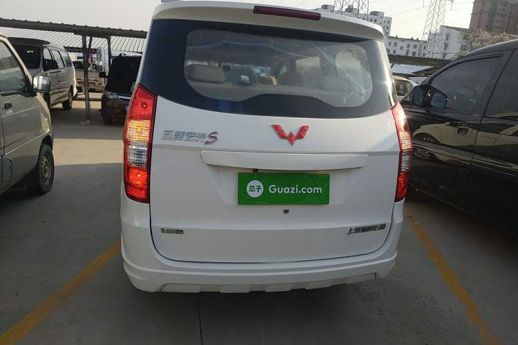 Used Wuling Hongguang 2014 1.5L S Standard Version
