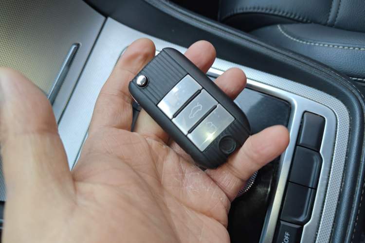 Used MG 6 New Energy 2018 45T E-DRIVE Intelligent Hybrid Premium Internet Edition Interior 1