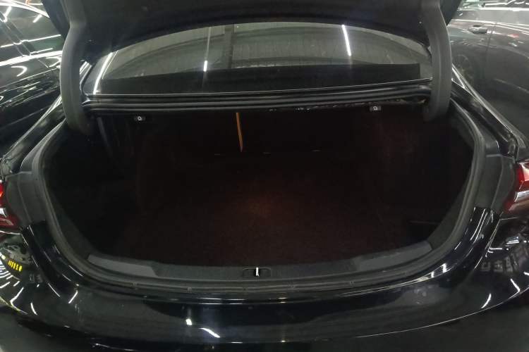 Used Buick LaCrosse 2019 28T Prestige Model
