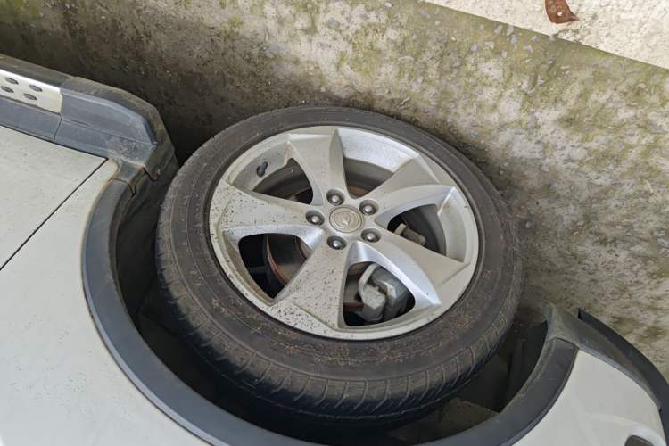 Used CHANGAN CS35 2016 1.6L Manual Luxury Model China V Standard