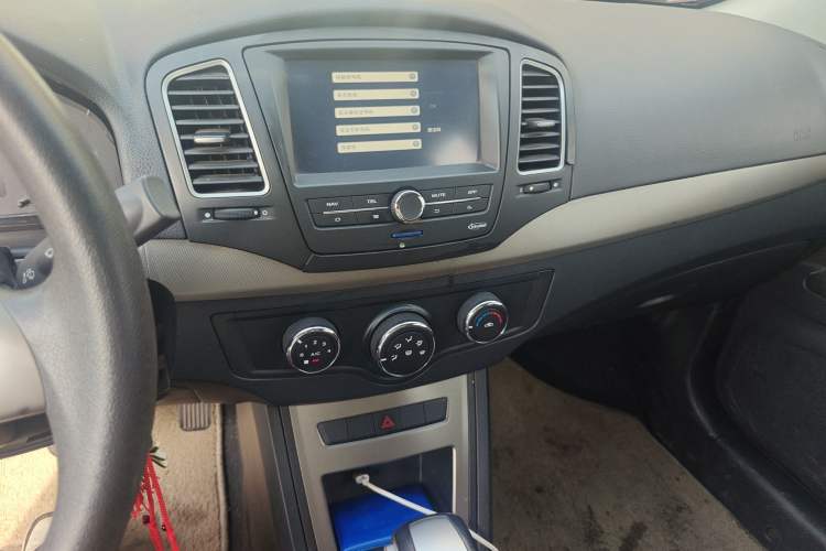 Used Roewe 350 2014 1.5L Automatic Xunyue Version