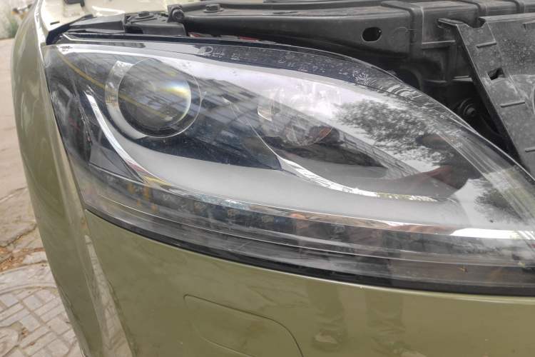 Used Audi TT 2011 TT Roadster 2.0TFSI Right Front Headlight