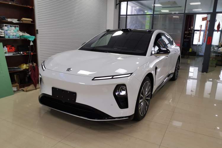 Used Nio ET9 2025 100 kWh