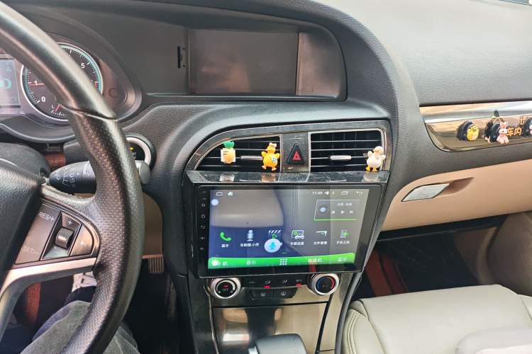 Used Brilliance V5 2012 1.5T Automatic Two-Wheel Drive Luxury Version
