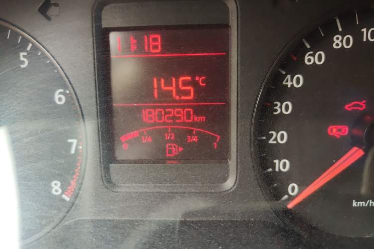 Used Volkswagen Polo 2013 1.4L Manual Fashion Edition Odometer Close Up
