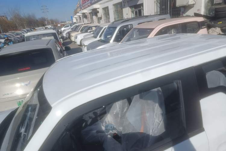 Used Geely Galaxy Panda 2024 Panda Mini 200km Endurance Bear
