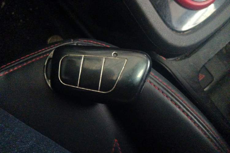 Used Chery QQ Little Ant 2021 200 000-Yuan Ant Fan Edition Talent Version Lithium Iron Phosphate 301 km Vehicle Key