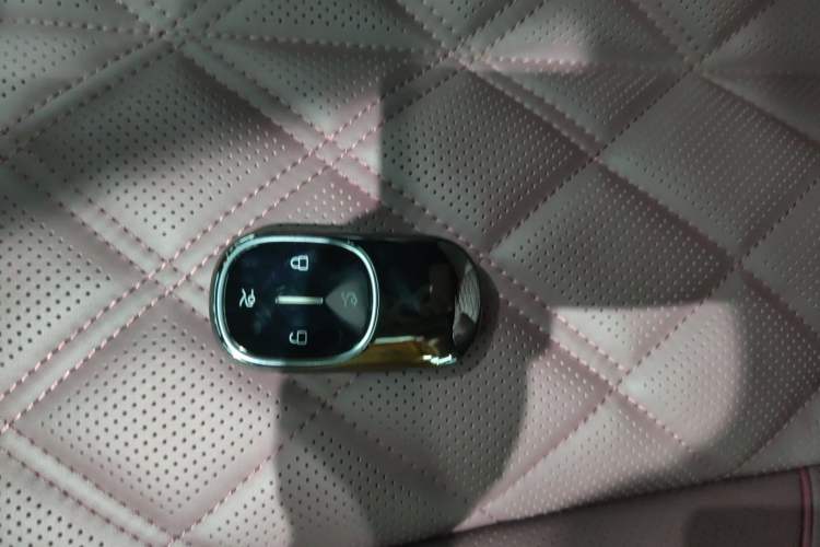 Used Nio ES8 2026 Model 6-seat Executive Signature Edition
