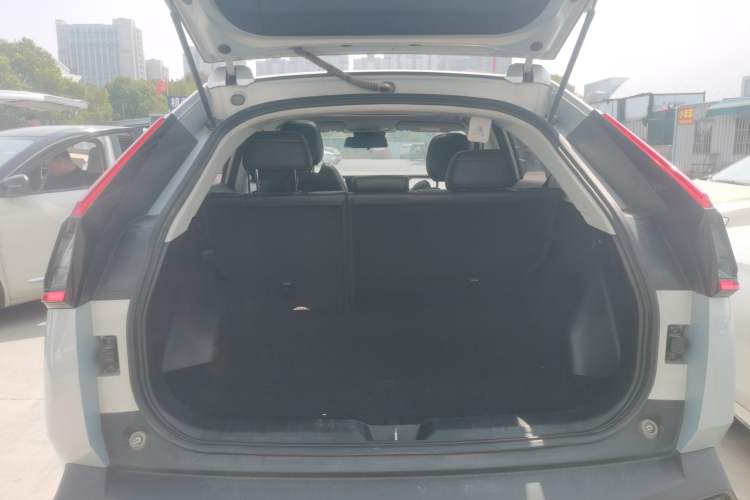 Used GAC Trumpchi EMKOO 2022 1.5T Supernova Edition Trunk