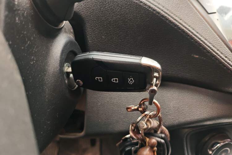 Used Ford Escort 2015 1.5L Manual Fashion Edition