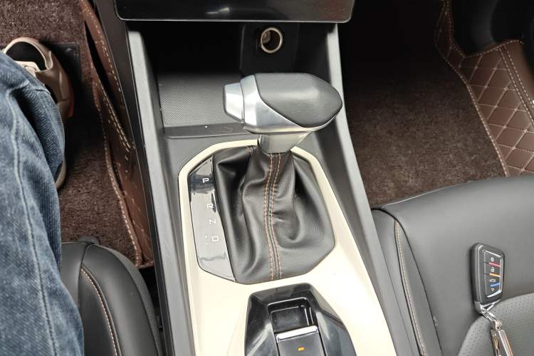 Used Dongfeng Aeolus Yixuan 2023 Mach Edition 1.5L Automatic Chasing Wind Version
