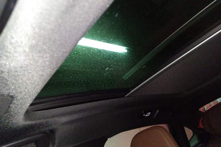 Used Volvo S90 New Energy 2023 T8 Plug-in Hybrid All-Wheel Drive Long-Range Zhiyi Luxury Edition Headliner