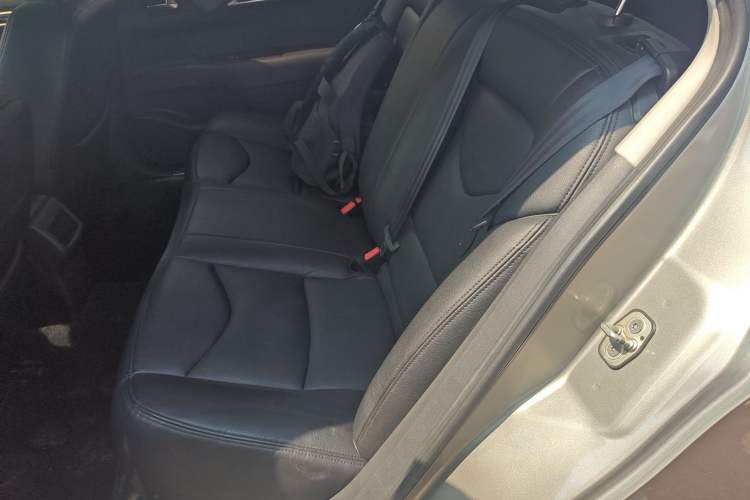 Used Citroen C4L 2015 1.8L Automatic Luxury Edition Left Rear Seat