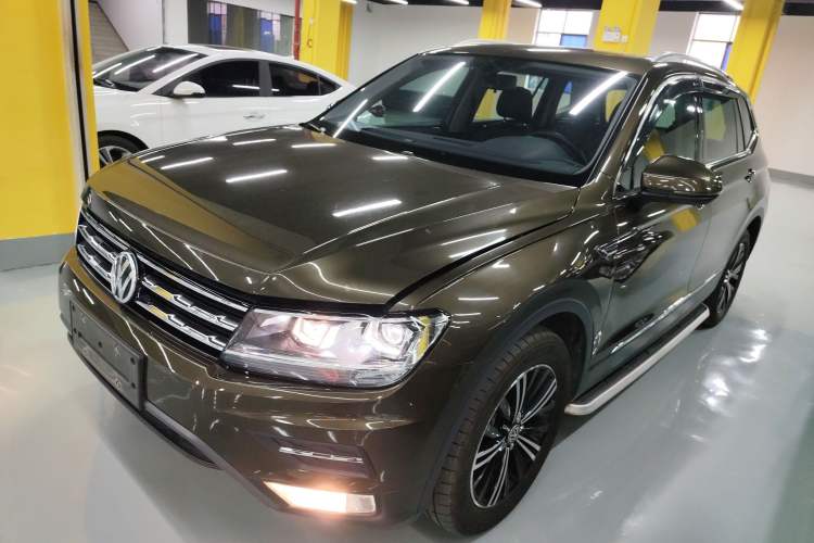 Used Volkswagen Tiguan L 2019 330TSI Automatic Two-Wheel Drive Panoramic Comfort Edition China VI Standard