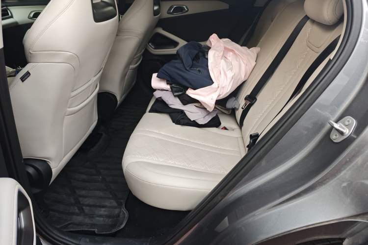 Used BYD Yuan UP 2024 401KM Leading Edition
