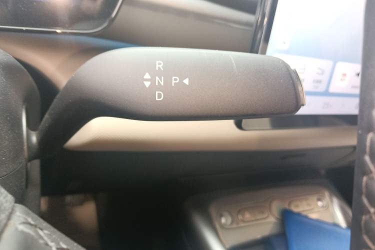 Used BYD Dolphin 2025 Intelligent Driving Version 410 km Fashion Edition
