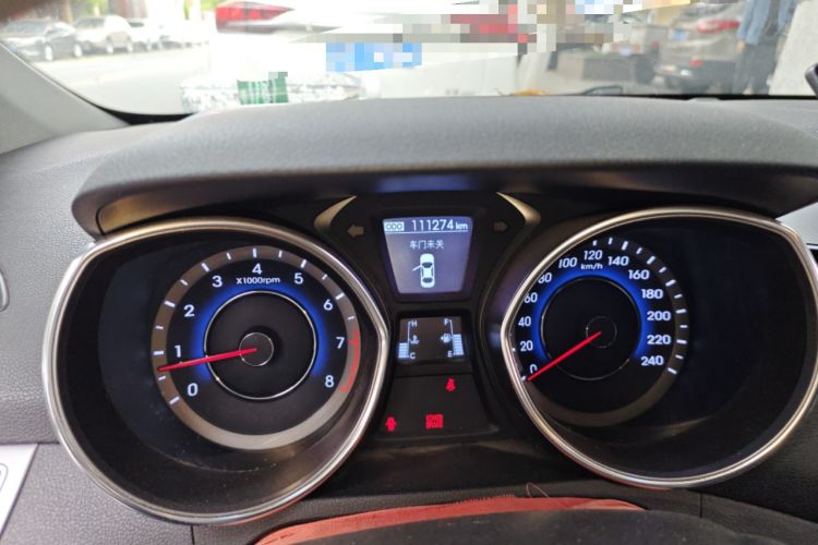 Used Hyundai Elantra (5th Generation / Langdong) 2015 1.6L Manual Leading Model Odometer Close Up