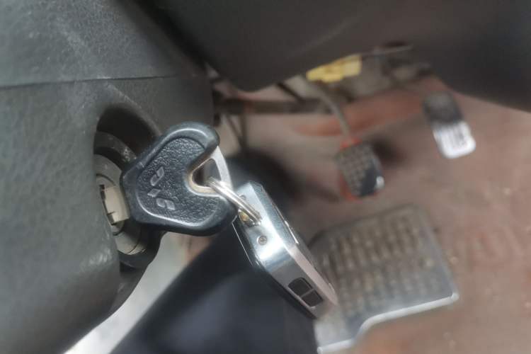 Used Wuling Zhiguang 2010 1.0L Liye Edition
