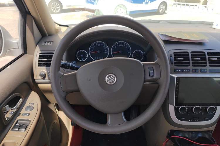 Used Buick GL8 2014 2.4L Comfort Edition