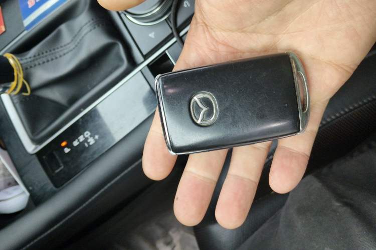 Used Mazda 3 Axela 2020 1.5L Automatic Luxury Version Vehicle Key