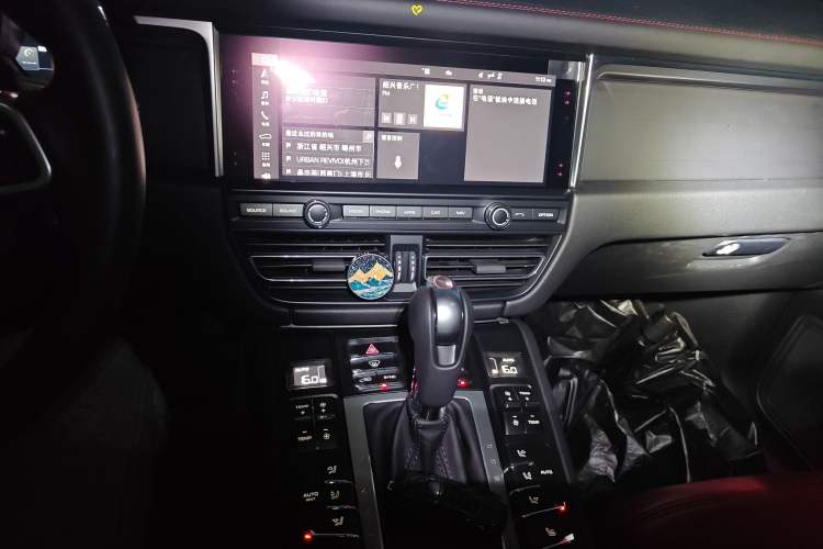 Used Porsche Macan 2021 Macan 2.0T