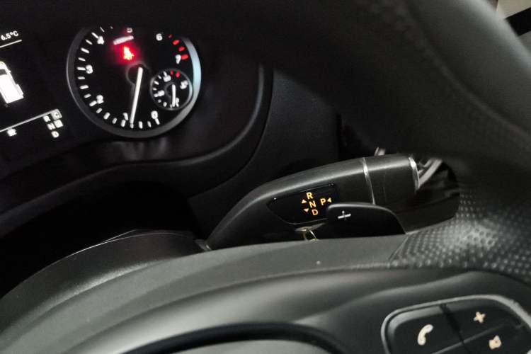 Used Mercedes-Benz Vito 2021 2.0T Elite Version 7 Seats
