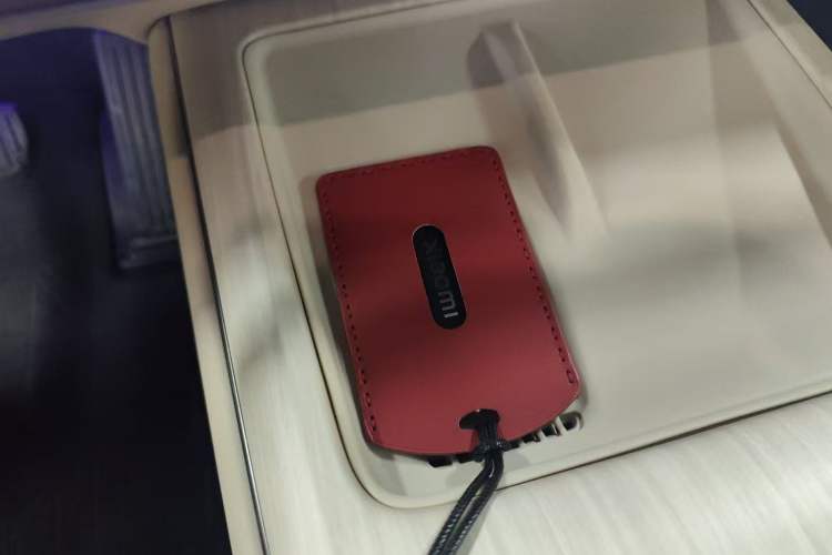 Used Xiaomi Auto SU7 2024 Four-Wheel Drive Ultra-Long Range Advanced Intelligent Driving Max Edition Interior 1