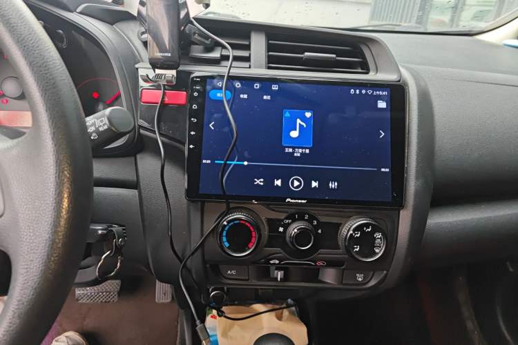 Used Honda Fit 2014 1.5L LX CVT Comfort Model
