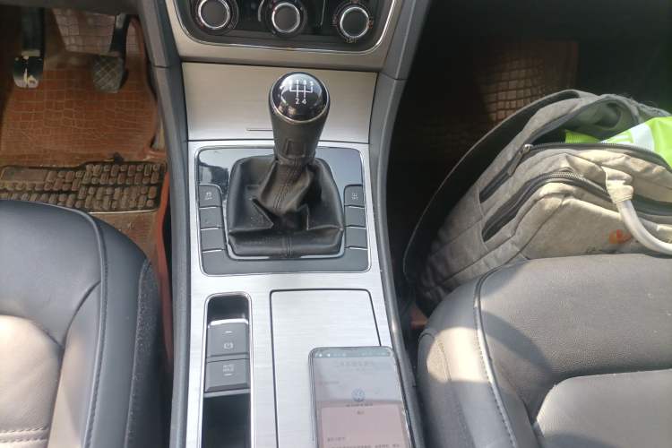 Used Volkswagen Passat 2014 1.4TSI Manual Luxury Edition
