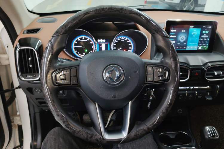 Used Dongfeng Aeolus AX4 2017 1.6L Manual ChaoShang Model
