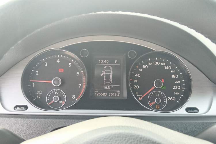 Used Volkswagen Magotan 2016 1.8TSI Smart Enjoyment Leading Model Instrument Cluster