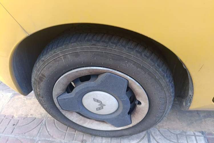 Used Wuling Hongguang MINIEV 2021 Macaron Fashion Model Lithium Iron Phosphate