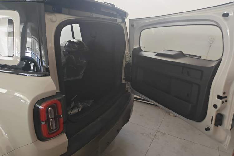 Used Baojun Spark EUV 2026 301km Flagship Edition Trunk