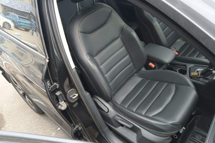 Used Volkswagen Tharu 2021 280TSI Two-Wheel Drive Comfort Edition