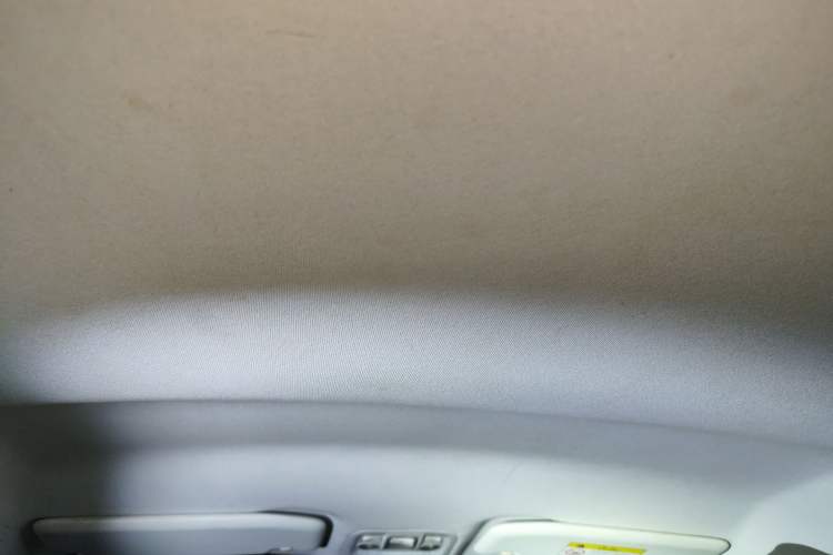 Used Peugeot 2008 2014 1.6L Manual Trend Edition
