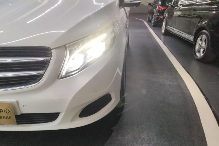 Used Mercedes-Benz V-Class 2017 V250 2.0T U.S. Spec