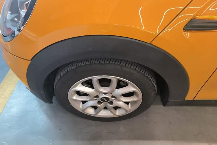 Used MINI MINI 2014 1.5T COOPER Fun
