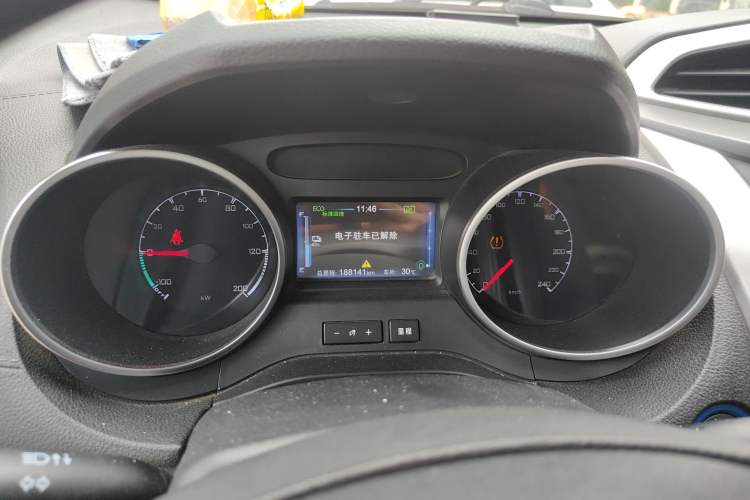 Used BYD Yuan New Energy 2018 EV360 Smart Connect Cool Edition Instrument Cluster