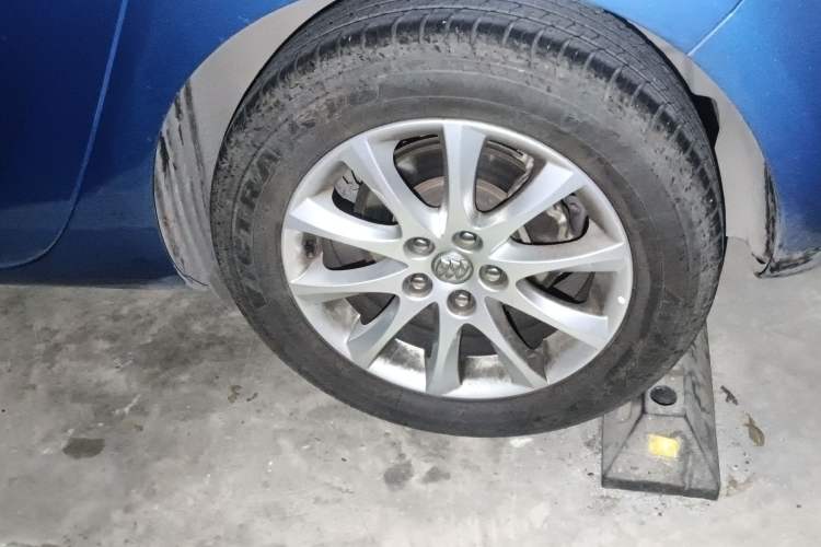 Used Buick GT 2014 XT 1.6L Manual Entry-Level Model