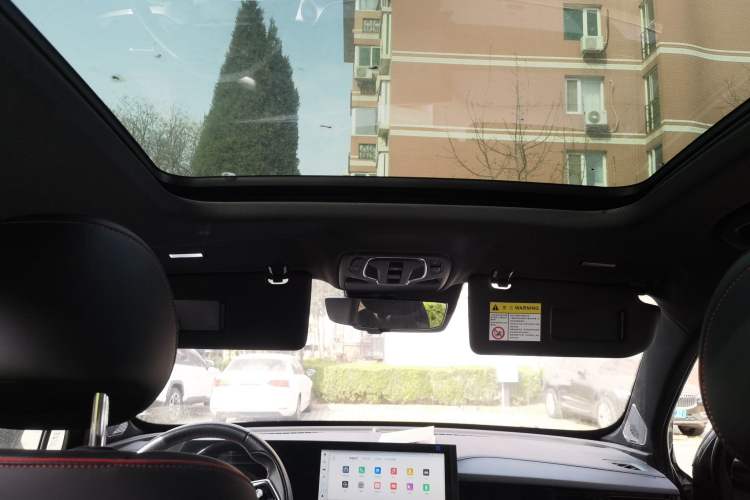 Used Roewe RX5 MAX 2022 1.5T Automatic Zhiwei Prestige Edition