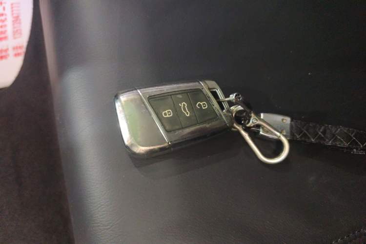 Used Volkswagen Magotan 2018 330TSI DSG Advanced Model