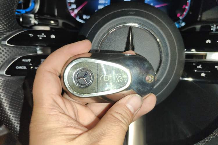 Used Mercedes-Benz C-Class 2024 C 260 L Sport Edition Vehicle Key