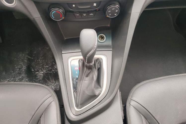 Used Buick Excelle GX 2018 18T Automatic Elite Model
