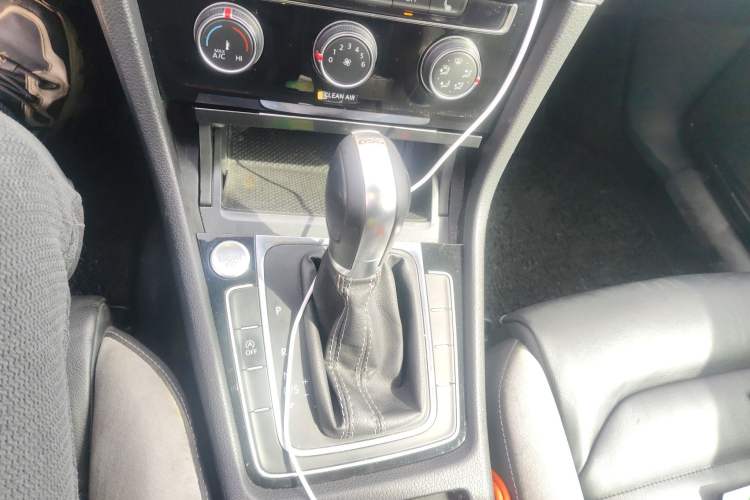 Used Volkswagen Golf 2019 280TSI DSG R-Line China VI Standard
