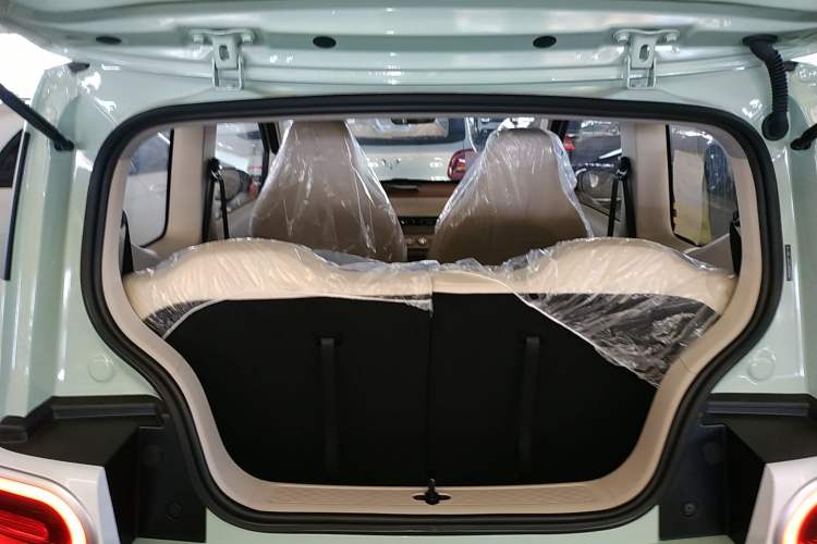 Used Wuling Hongguang MINIEV 2024 3rd Generation 215km Youth Edition