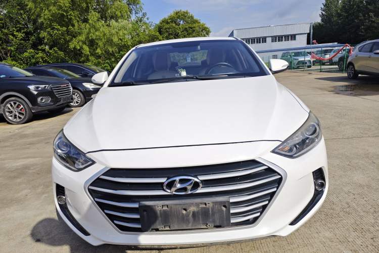 Used Hyundai Elantra (6th Generation / Lingdong) 2016 1.6L Manual ZhiXuan·Youth Edition

