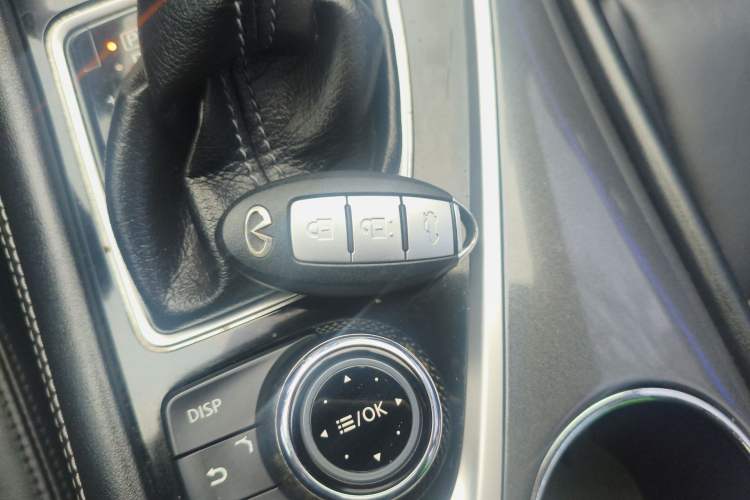 Used Infiniti Q50L 2016 2.0T Comfort Edition Vehicle Key