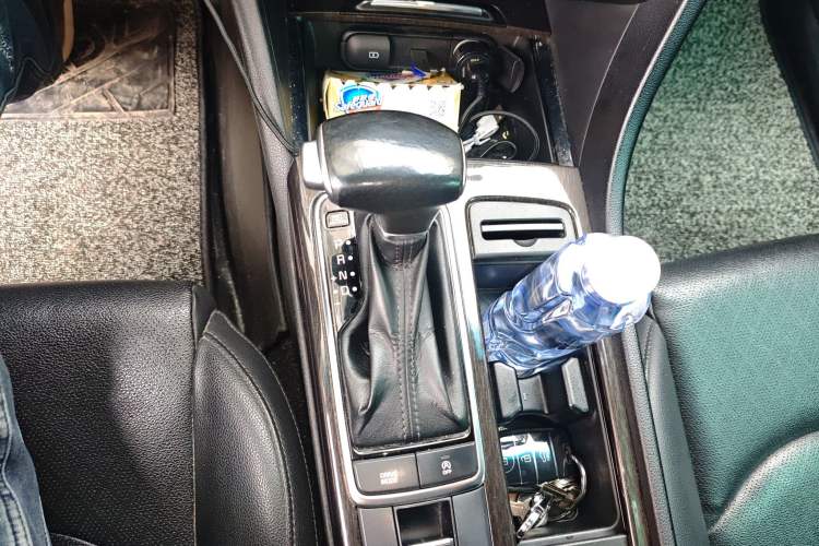 Used Kia K5 2019 Pro 2.0L Automatic Luxury Edition China V Standard