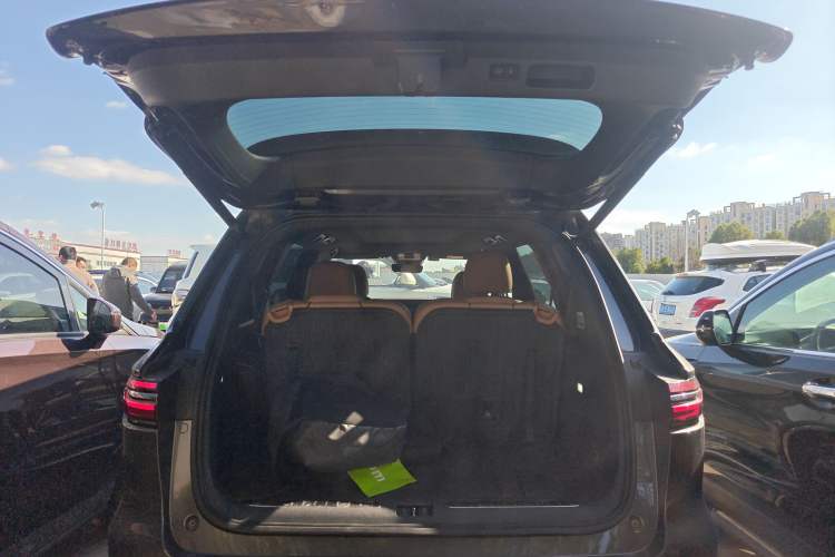 Used Li Auto ONE 2021 Extended-Range 6-Seater Version
